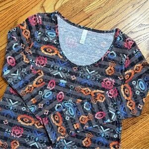 NEW LuLaRoe Long Sleeve Grey And Orange Lynnae Tribal Pattern Top - Sz S